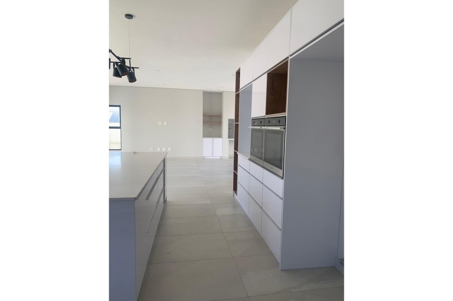 4 Bedroom Property for Sale in Sandown Western Cape